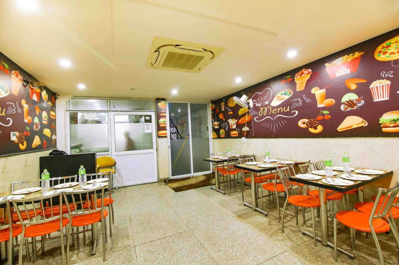 Hotel Fabhotel Viroha New Delhi