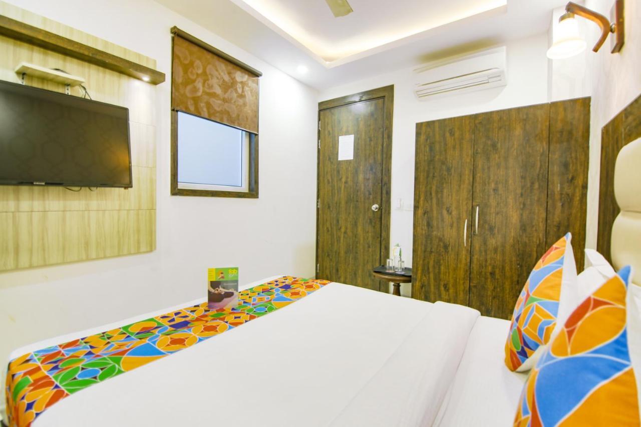 Hotel Fabhotel Viroha New Delhi